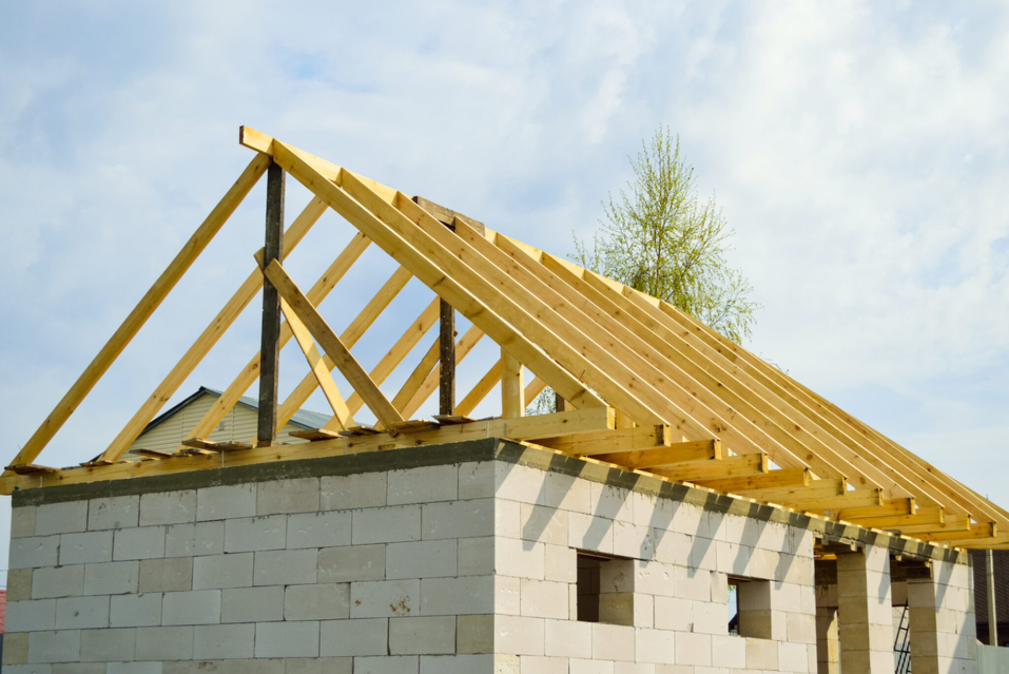 Unfinished,Roof,Construction,Of,A,Small,House,-,A,Wooden